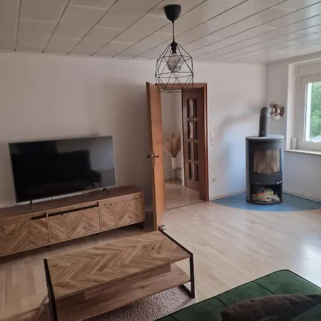 Idyllische Einliegerwohnung Mit Viel Raum Apartment *