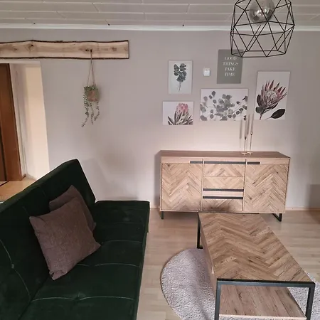 Idyllische Einliegerwohnung Mit Viel Raum Apartment Nieheim